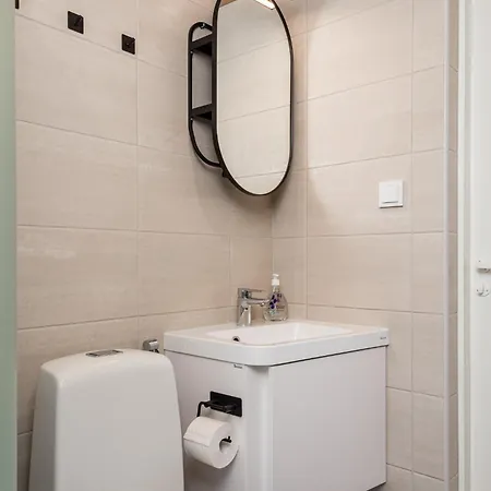 Borg Karjaranta 포리